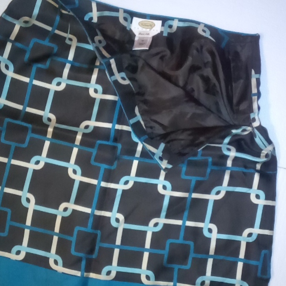 Talbot's skirt - Picture 2 of 3